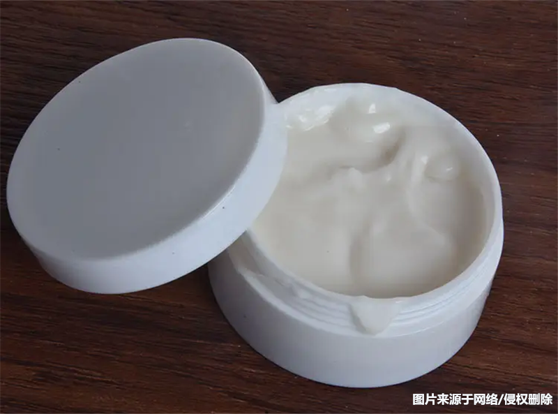 摩洛哥化妝品半成品進(jìn)口報(bào)關(guān)資料 摩洛哥化妝品半成品進(jìn)口報(bào)關(guān)資料