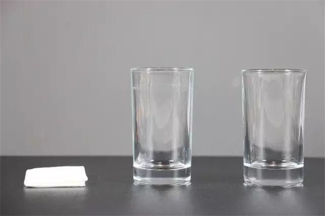 1590632585532593.jpg 臺(tái)灣進(jìn)口玻璃杯報(bào)關(guān)