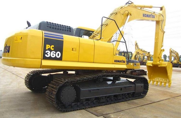 1635156196320198.jpg 進(jìn)口二手挖掘機報關(guān)代理_副本.jpg