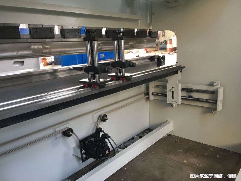 1681986584842061.jpg 荷蘭新舊數控機床進口清關.jpg